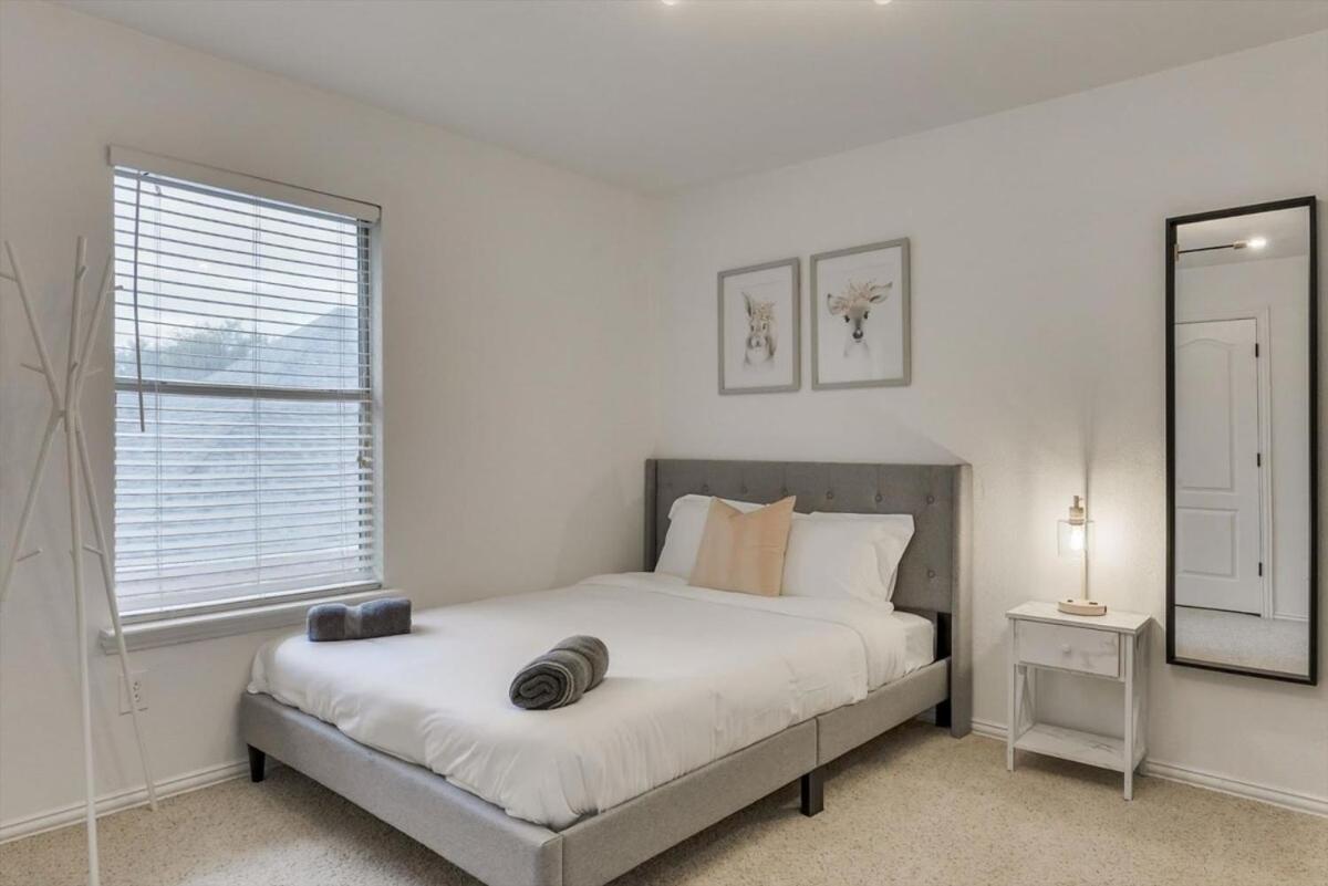 6Br 3,5Ba Home Pool, Hot Tub, Game Room -16 Guests Sachse エクステリア 写真